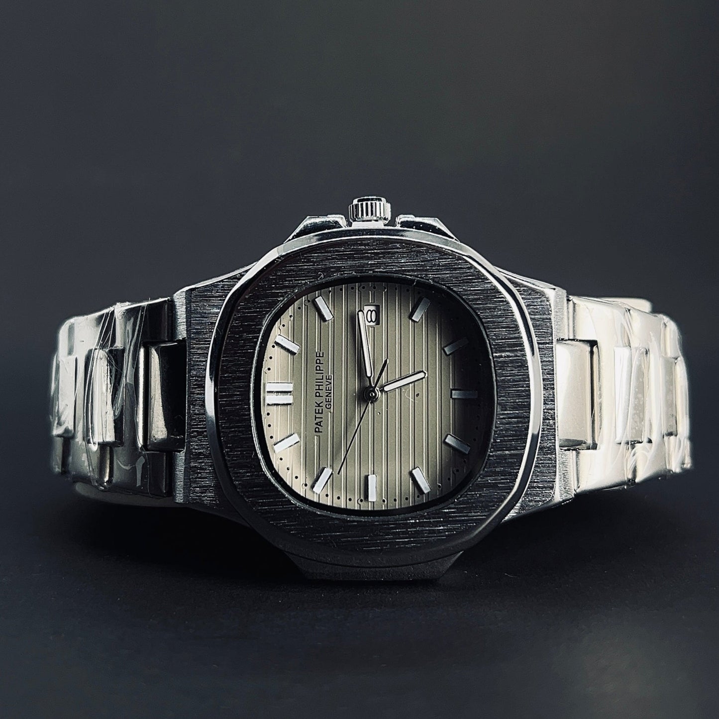 Patek Philippe Geneve with white dial with date