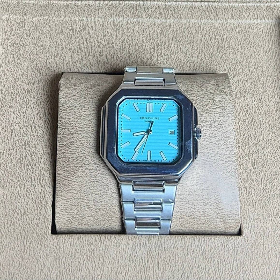Patek Philippe Cubitus with tiffany dial with date