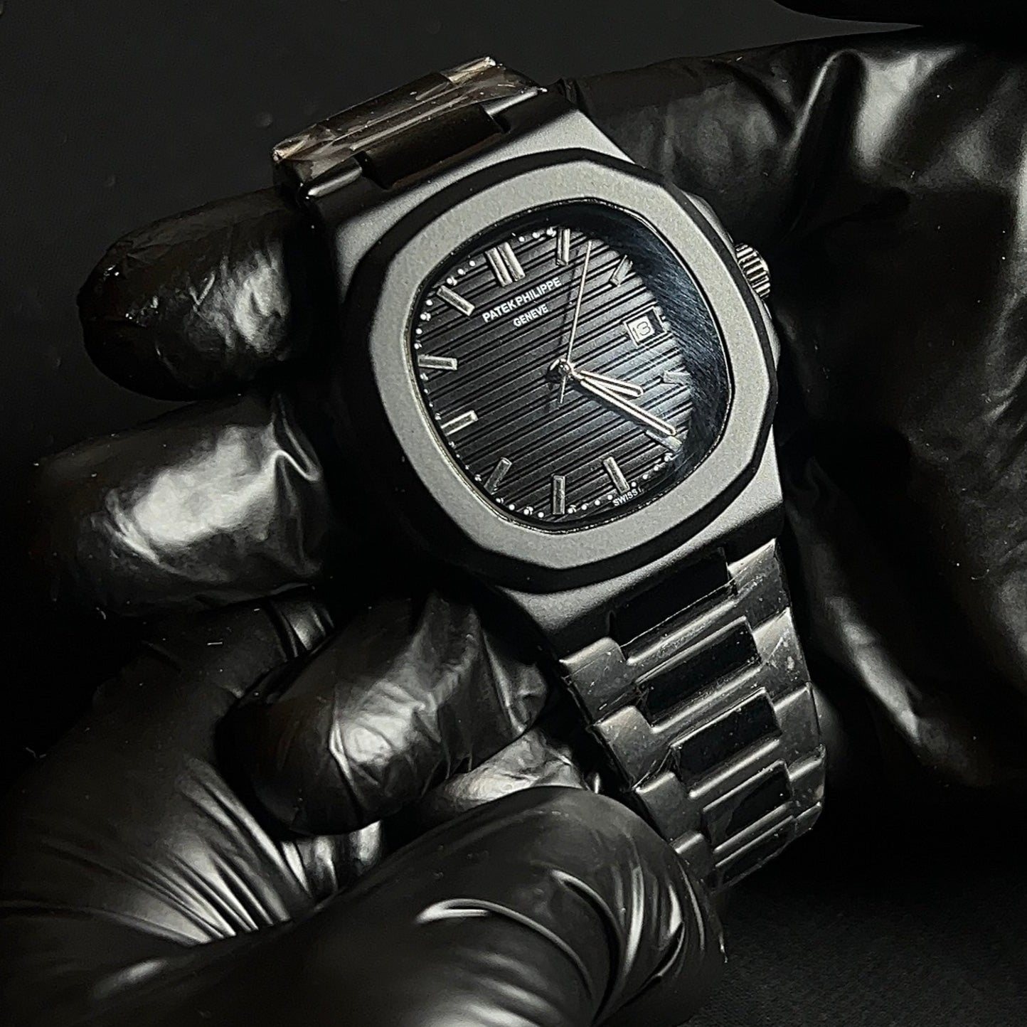 Patek Philippe Geneve Mate Black dial with date