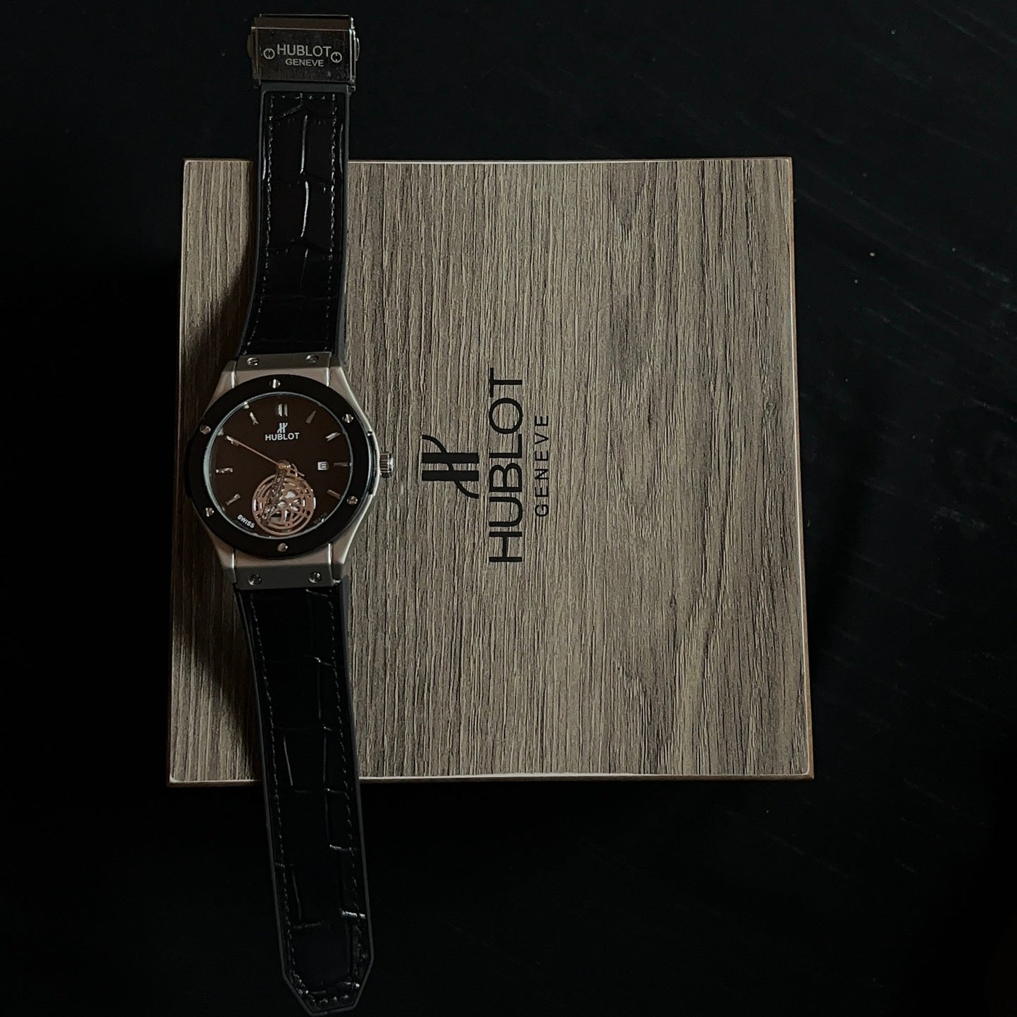 Hublot Geneve - Black dial silver case watch