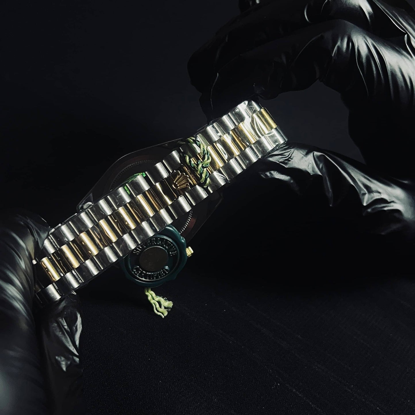 Rolex Oyster Perpetual Datejust Simple bezel - Green Dial two tone