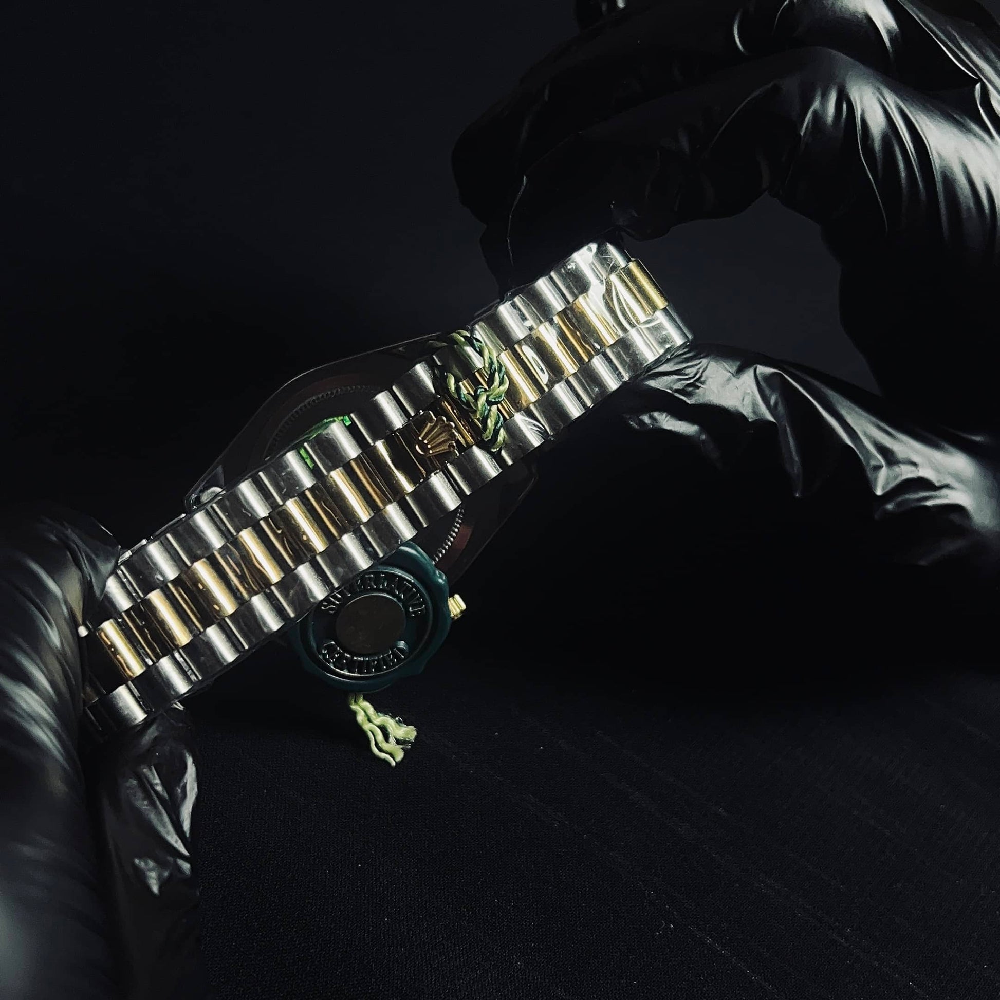 Rolex Oyster Perpetual Datejust Simple bezel - Green Dial two tone