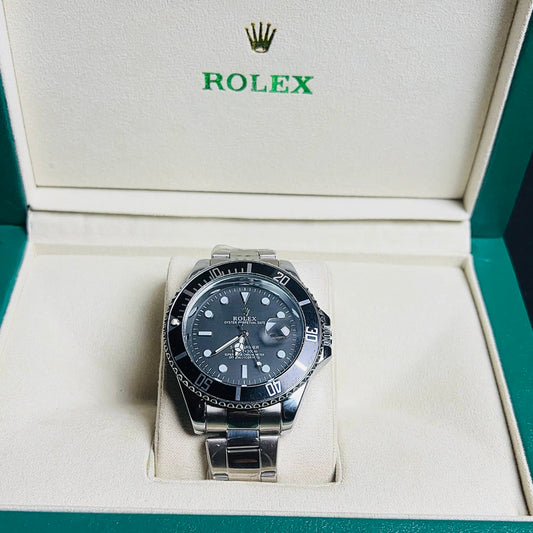 Rolex Submariner – Black Dial