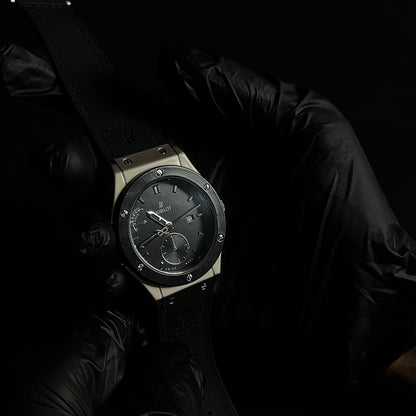 Hublot Geneve - Black dial silver case watch