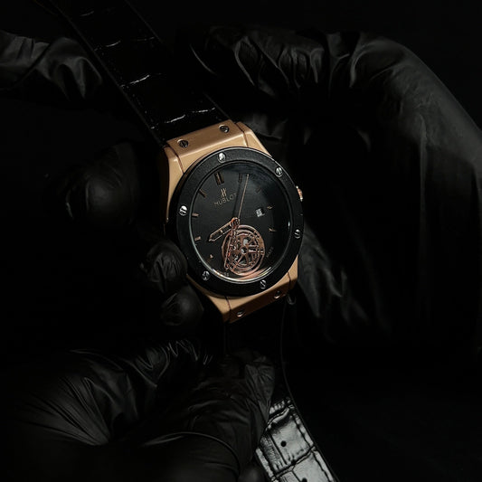 Hublot Geneve - Black dial copper case watch