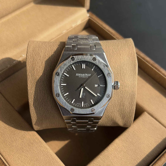 Audemars Piguet Royal Oak – Black Dial Stainless Watch